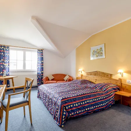 Hotel Seehof Am Aartalsee 3*